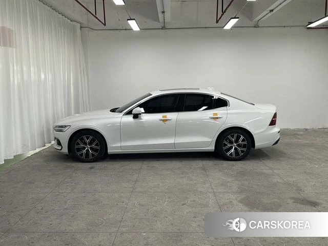 Volvo S60 2024 Белый из Китая, фото 6