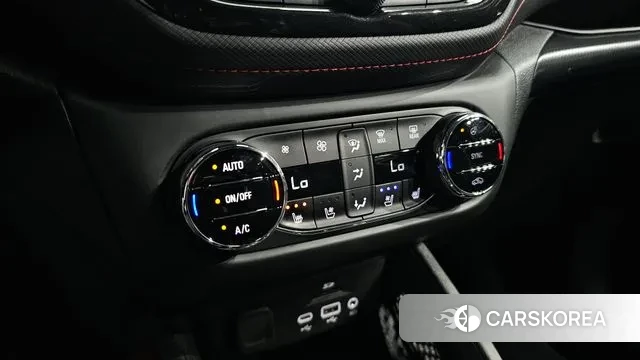 Chevrolet (GM Daewoo) Trailblazer 2021 Белый из Кореи, фото 6