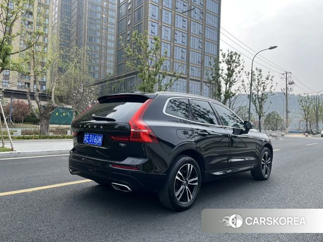 Volvo XC60 2019 Черный из Китая, фото 6