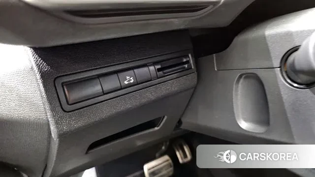 Peugeot 3008 second generation 2018 Черный из Кореи, фото 6