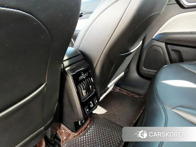 Jeep Compass 2nd Generation 2022 Серый из Кореи, фото 6