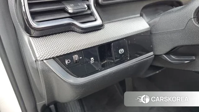 Kia Sportage 5th Generation 2022 Белый из Кореи, фото 6