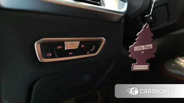 BMW X7 (G07) 2023 Белый из Кореи, фото 6