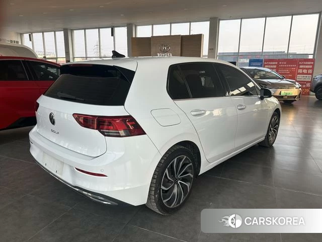 Volkswagen Golf 2021 Белый из Китая, фото 6