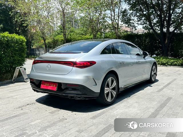 Mercedes-Benz EQE 2025 Серебристо-серый из Китая, фото 6