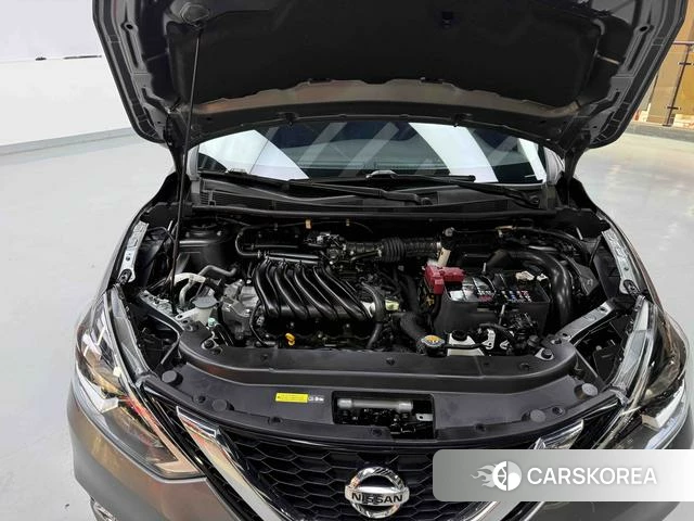 Nissan Xuan Yi 2023 Темно-серый из Китая, фото 6