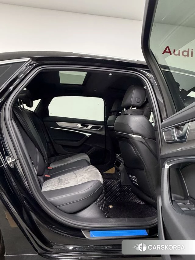 Audi A6L 2024 Черный из Китая, фото 6