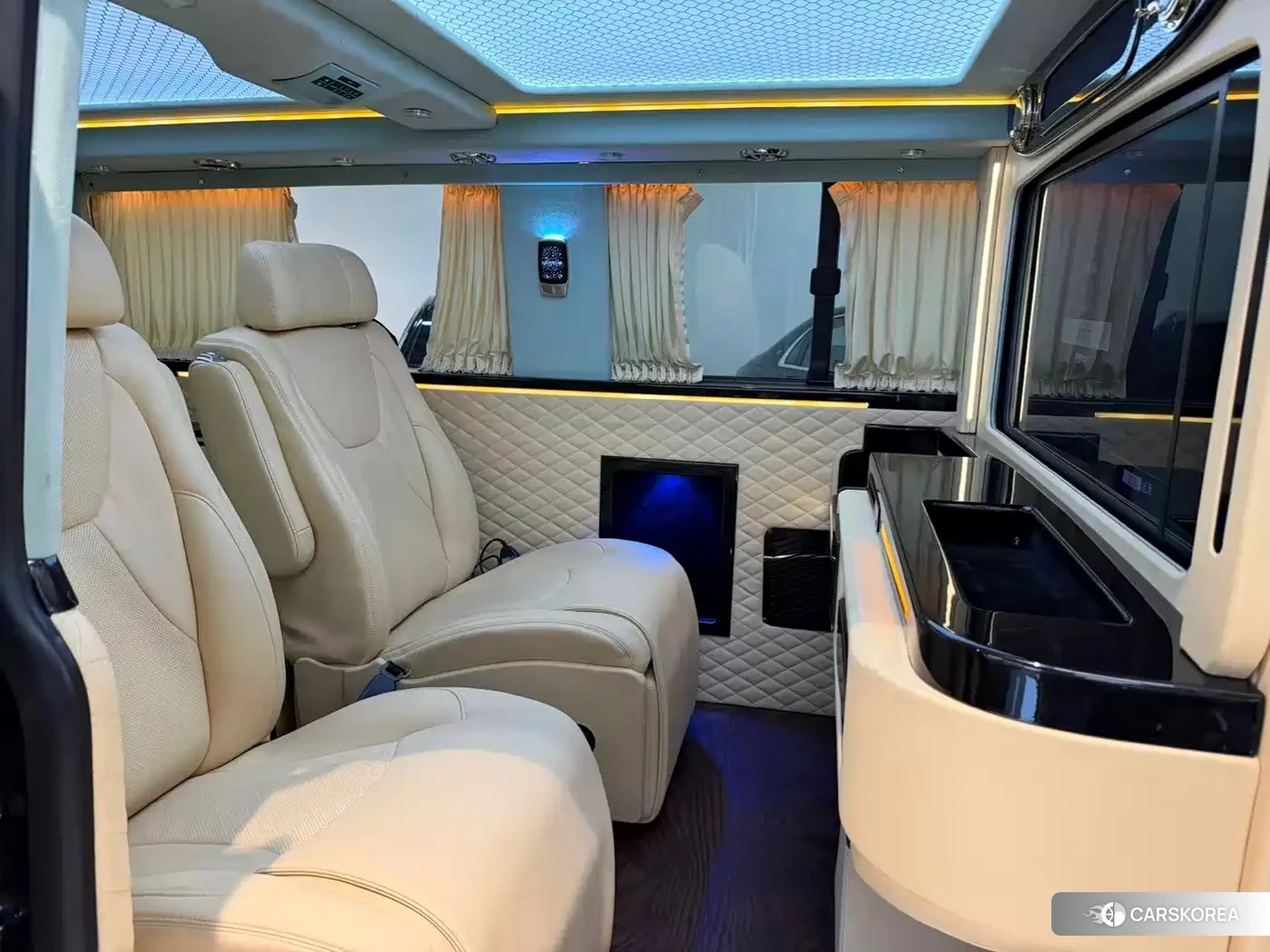 Volkswagen Caravelle 2018 Черный из Китая, фото 6