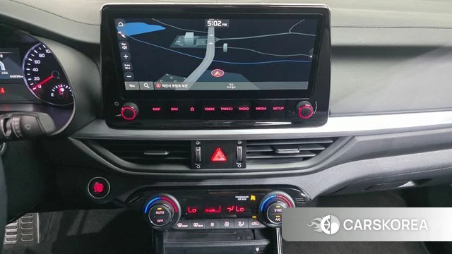 Kia The New K3 2nd generation 2024 Белый из Кореи, фото 6