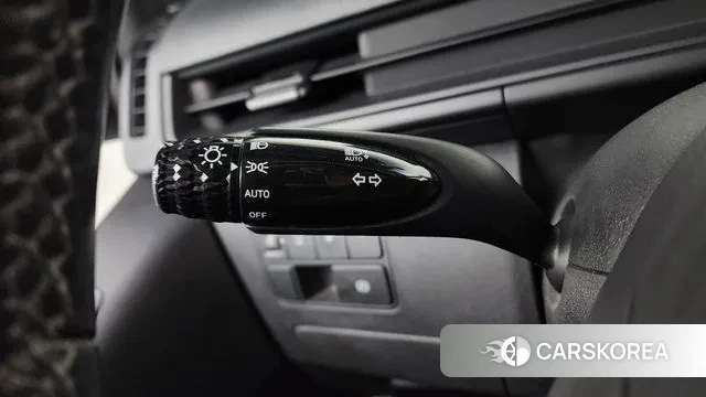 Hyundai Staria 2021 Белый из Кореи, фото 6