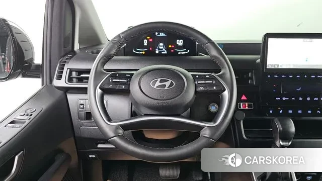 Hyundai Staria 2024 Черный из Кореи, фото 6