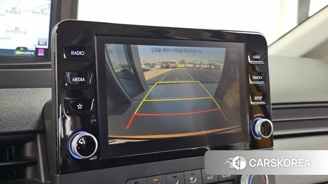 Hyundai Staria 2022 Желтый из Кореи, фото 6