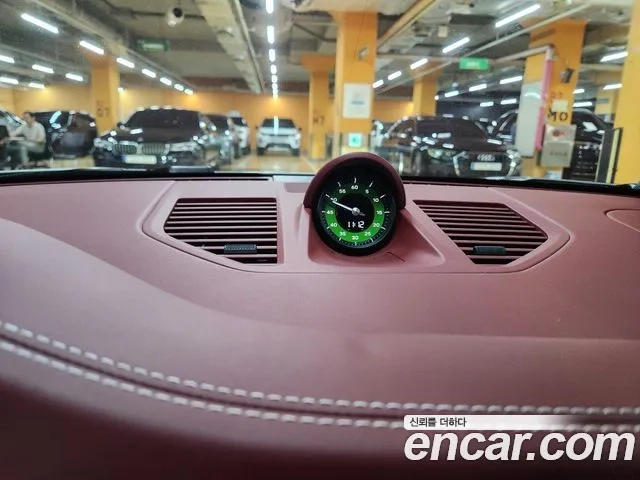 Porsche 911(992) 2020 Серебристо-серый из Кореи, фото 6