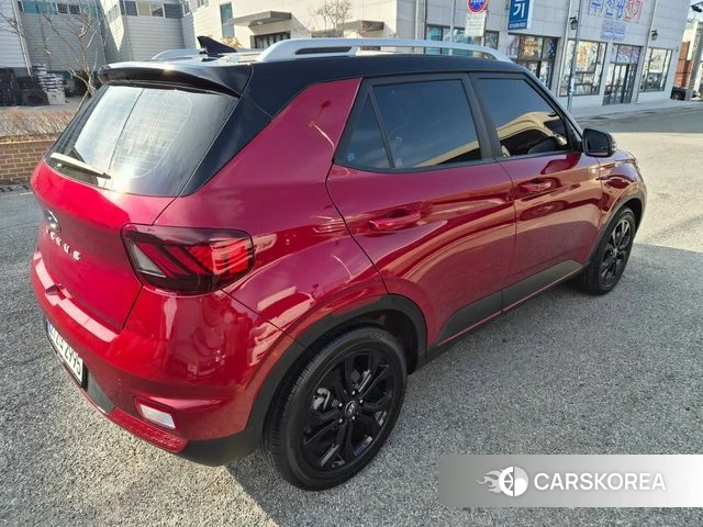 Hyundai Venue 2025 Красный из Кореи, фото 6