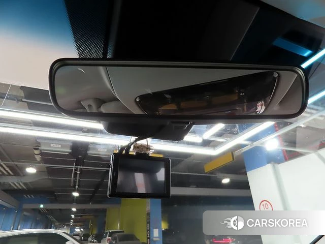 Hyundai Staria 2024 Желтый из Кореи, фото 6
