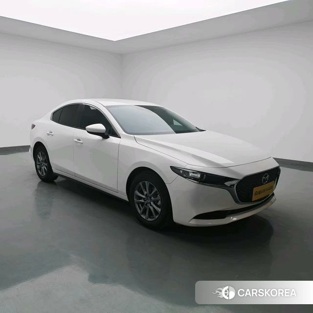 Mazda 3 Angkesaila 2022 Белый из Китая, фото 6