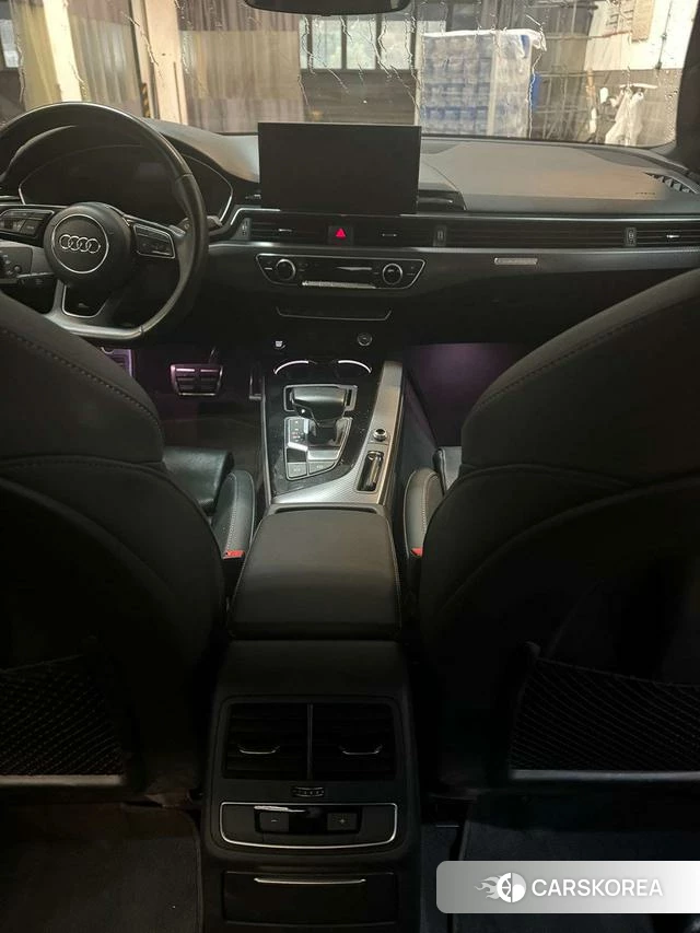 Audi A4L 2023 Белый из Китая, фото 6