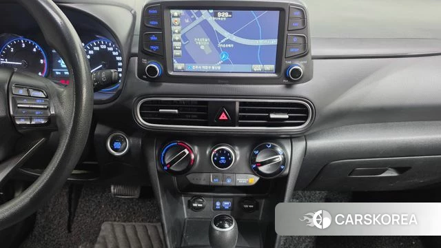 Hyundai Kona 2018 Серебряный из Кореи, фото 6
