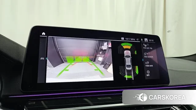 BMW 5 Series (G30) 2020 Белый из Кореи, фото 6