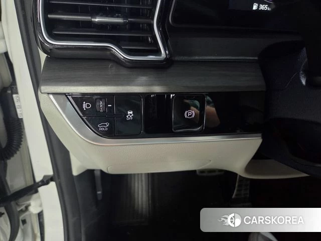 Kia Sportage 5th Generation 2023 Белый из Кореи, фото 6
