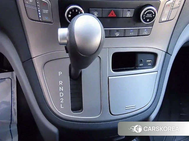 Hyundai The New Grand Starex 2019 Желтый из Кореи, фото 6