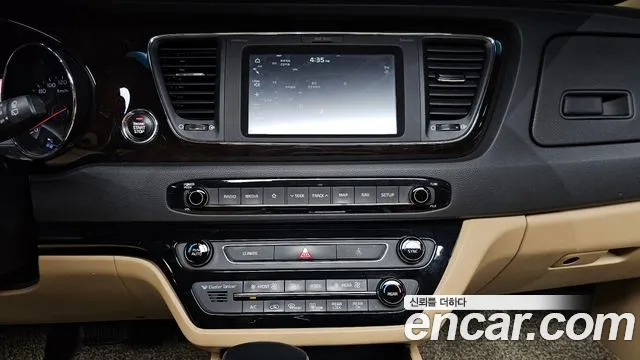 Kia The New Carnival 2018 Белый из Кореи, фото 6