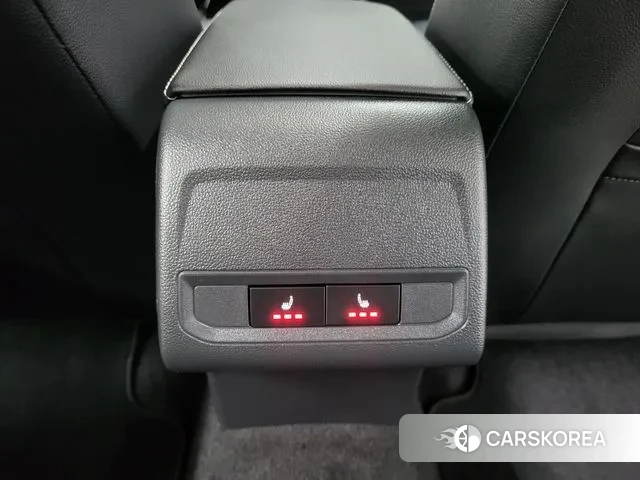 Volkswagen 7th Generation of Jetta 2023 Белый из Кореи, фото 6