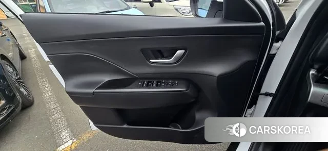 Hyundai Kona (SX2) 2024 Белый из Кореи, фото 6