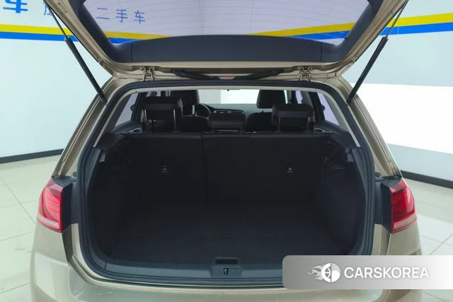 Volkswagen Golf 2020 Желтый из Китая, фото 6