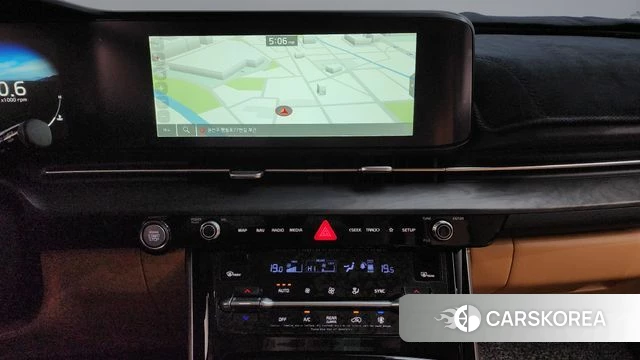 Kia Carnival 4th generation 2023 Белый из Кореи, фото 6