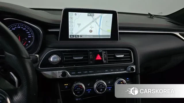 Genesis G70 2018 Белый из Кореи, фото 6