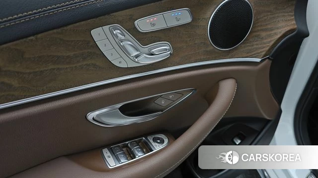 Mercedes-Benz E-Class W213 2021 Белый из Кореи, фото 6