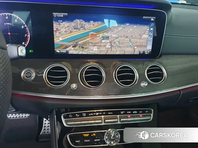 Mercedes-Benz E-Class W213 2019 Серебряный из Кореи, фото 6