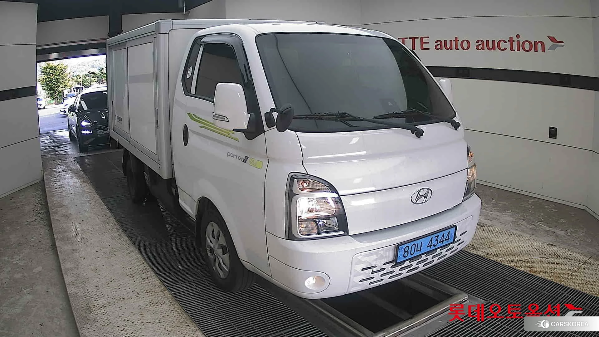 Hyundai Porter II electric 2021 Белый из Кореи, фото 6