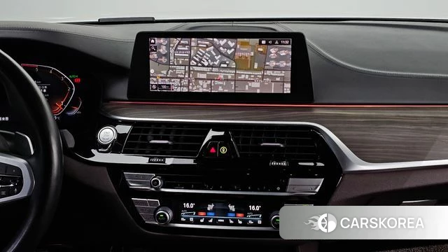 BMW 5 Series (G30) 2020 Белый из Кореи, фото 6