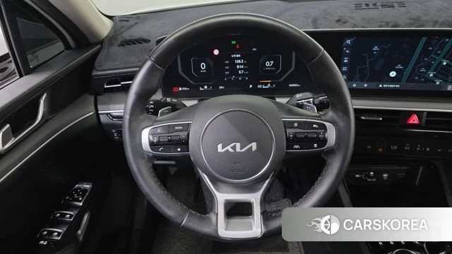 Kia The New K5 3rd generation 2025 Белый из Кореи, фото 6