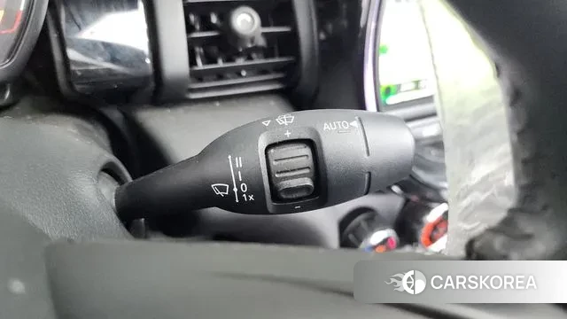 Mini Cooper Convertible 2019 Черный из Кореи, фото 6