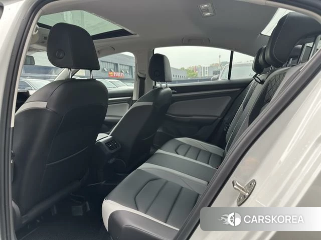Volkswagen Bora 2025 Белый из Китая, фото 6