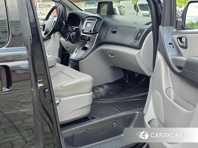 Hyundai The New Grand Starex 2019 Черный из Кореи, фото 6