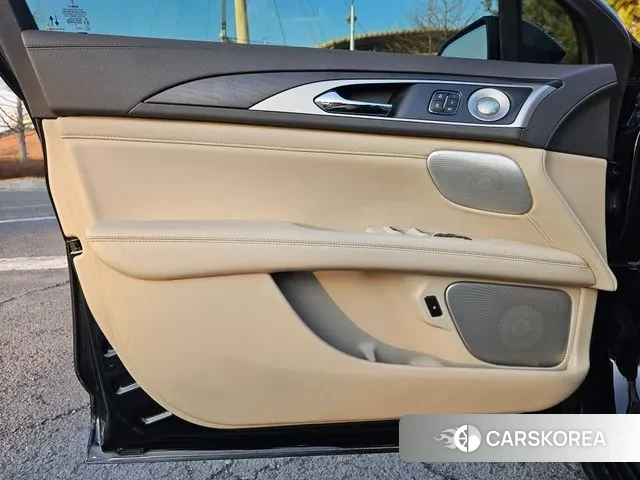 Lincoln New MKZ 2020 Черный из Кореи, фото 6