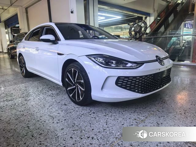 Volkswagen Lingdu 2022 Белый из Китая, фото 6