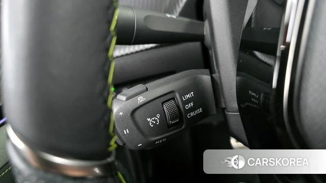Peugeot e-2008 second generation 2023 Черный из Кореи, фото 6