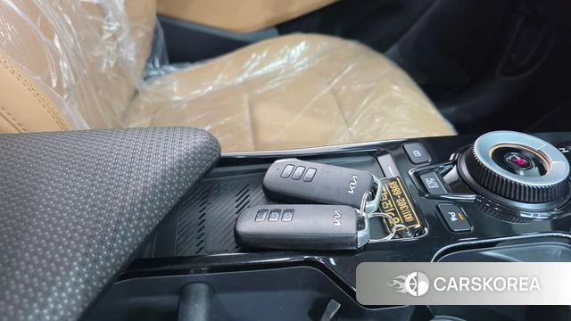 Kia EV6 2022 Черный из Кореи, фото 6