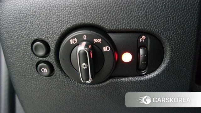 Mini Cooper 2023 Черный из Кореи, фото 6