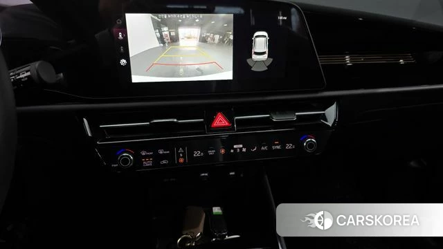 Kia Di Ol Nu Niro 2025 Белый из Кореи, фото 6