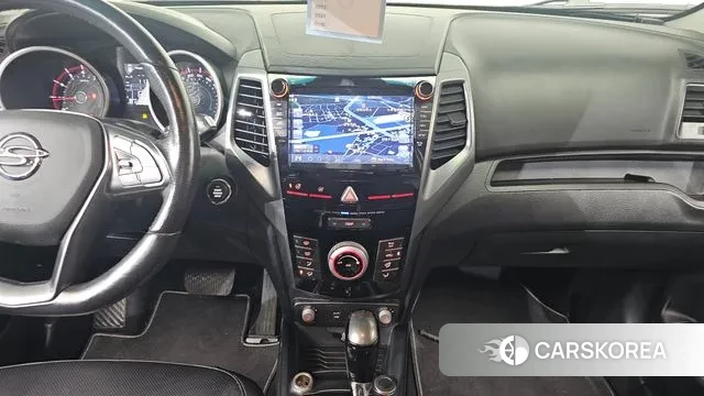 Ssangyong Tivoli Armor 2018 Жемчужный цвет из Кореи, фото 6