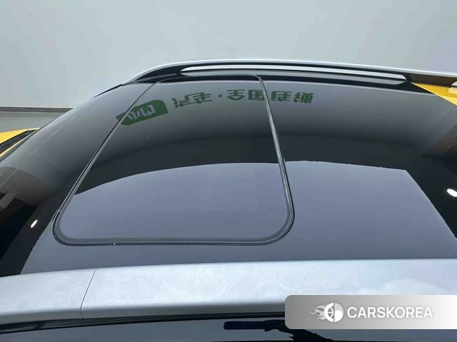 Kia Yi Ran 2021 Желтый из Китая, фото 6