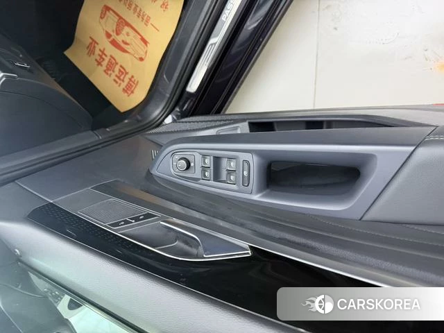 Volkswagen Passat 2021 Черный из Китая, фото 6
