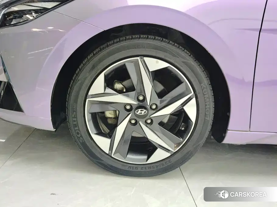 Hyundai Elantra 2022 Red/purple из Китая, фото 6