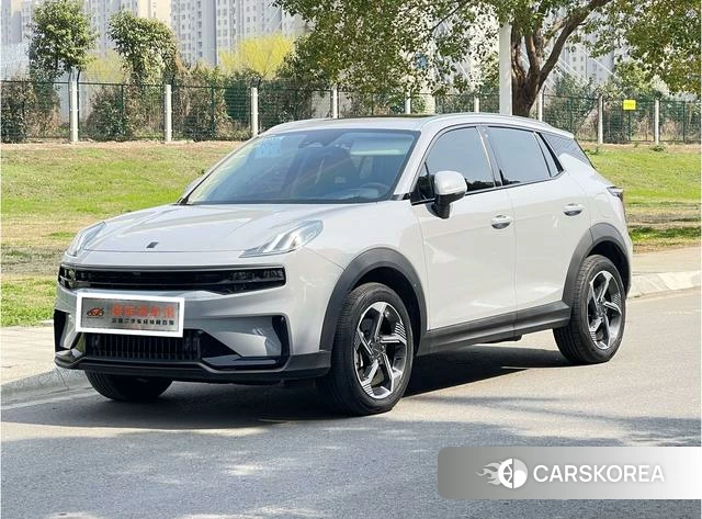 Lynk 06 EM-P 2024 Белый из Китая, фото 6